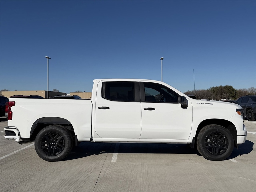 New 2026 Chevrolet Silverado 1500 Custom Truck Crew Cab
