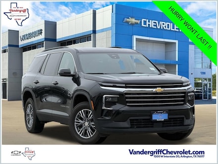 2025 Chevrolet Traverse LT SUV