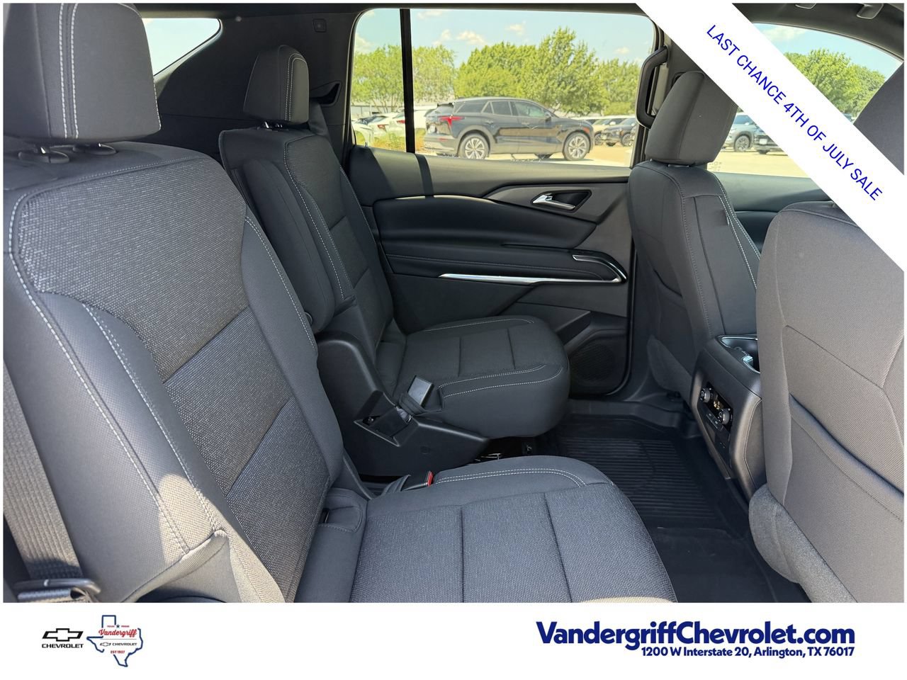 2026 Chevrolet Traverse LT - Photo 25