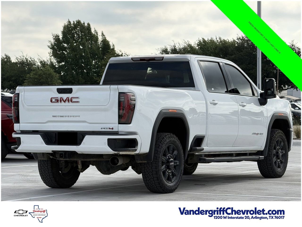 2025 GMC Sierra 2500HD AT4 - Photo 4