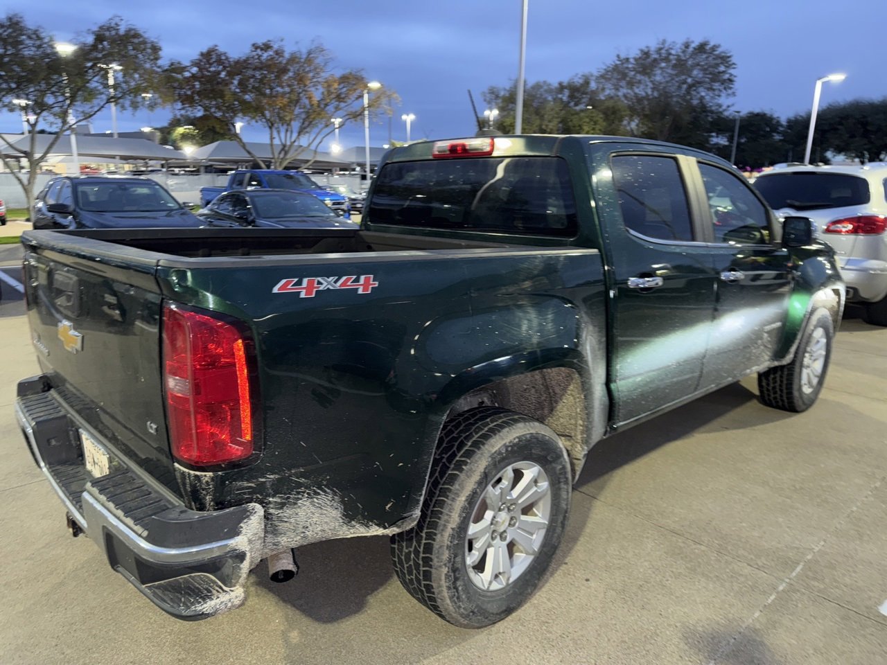 2016 Chevrolet Colorado LT photo 4