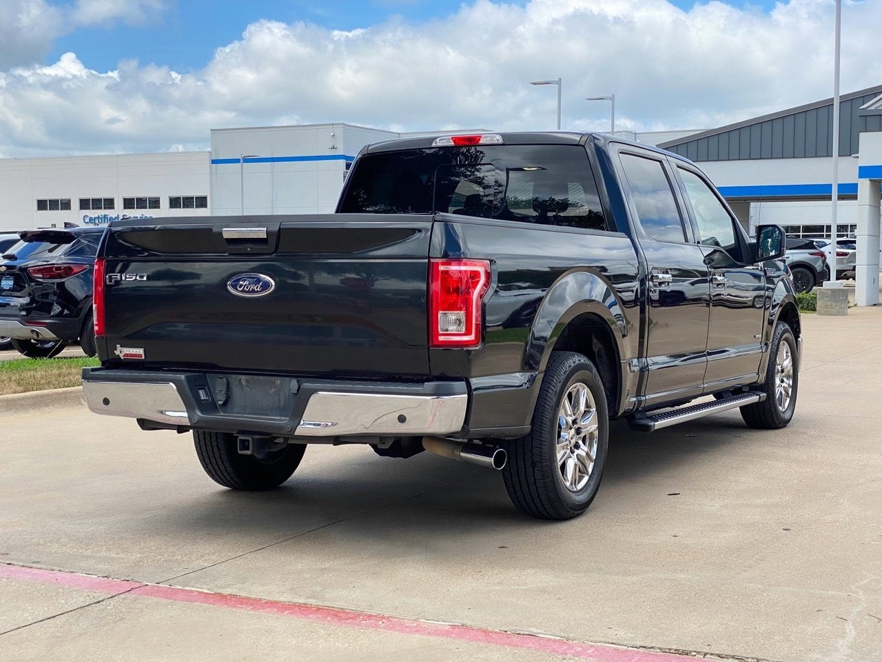 Used 2015 Ford F-150 XLT with VIN 1FTEW1CP5FKD65600 for sale in Irving, TX