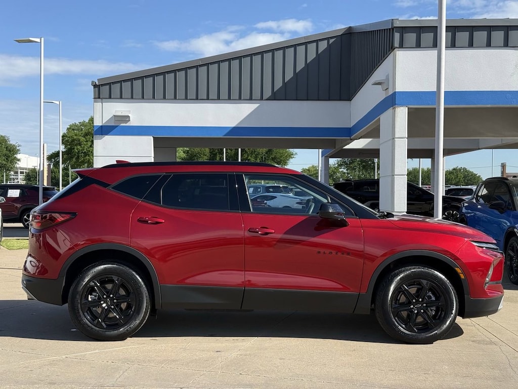 Used 2023 Chevrolet Blazer 2LT SUV
