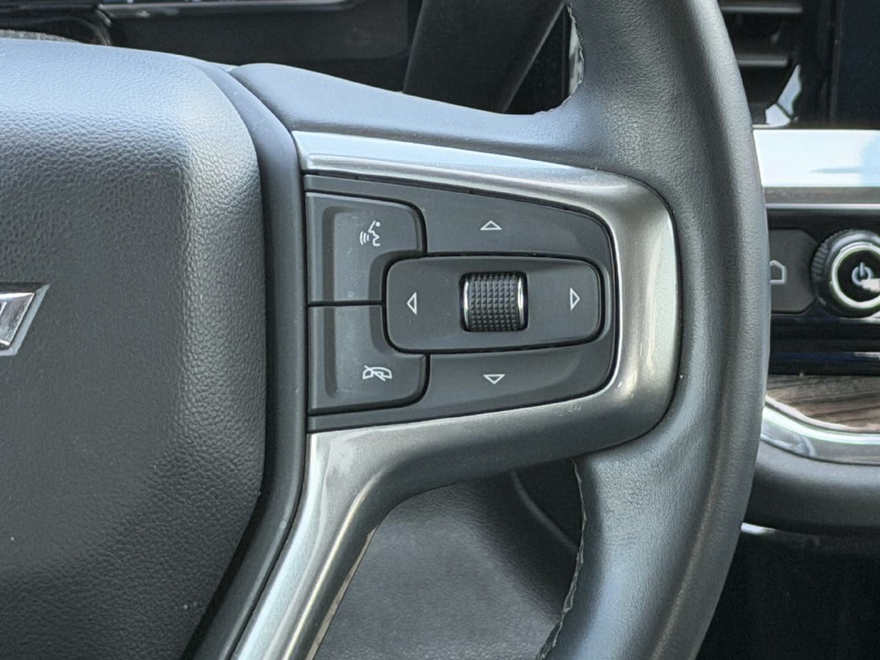 2024 Chevrolet Silverado 1500 RST - Photo 14