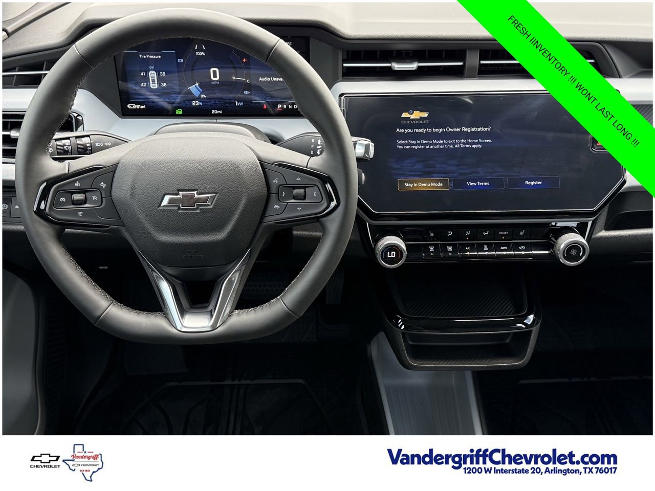 2027 Chevrolet Bolt LT - Photo 11