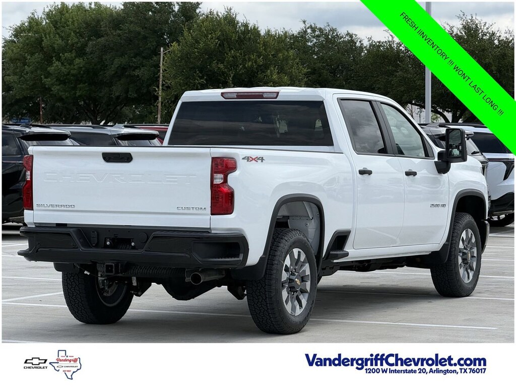 New 2026 Chevrolet Silverado 2500 HD Custom Truck Crew Cab