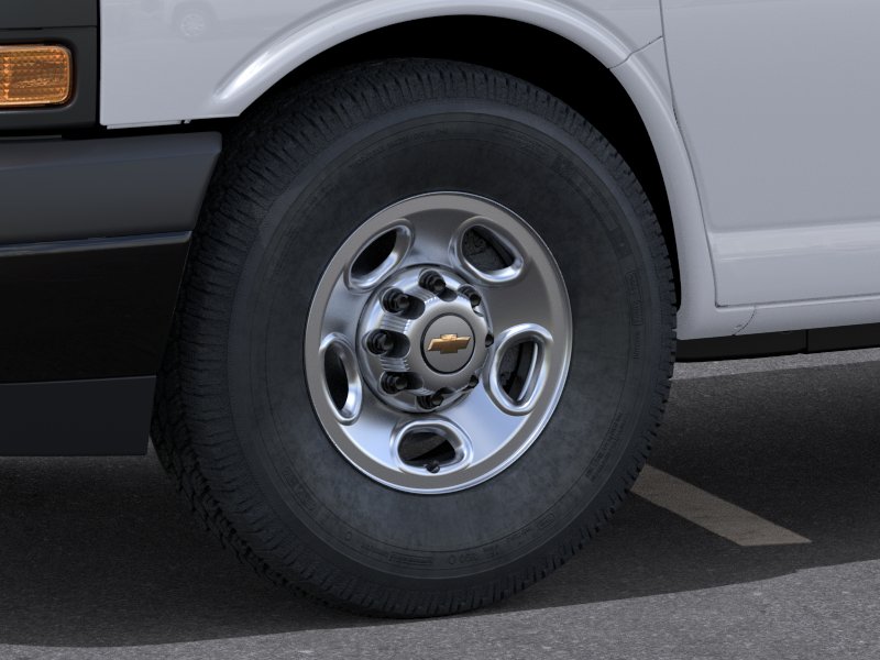 2026 Chevrolet Express Cargo Work Van - Photo 30