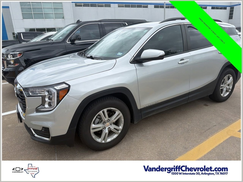 Used 2022 GMC Terrain SLE SUV