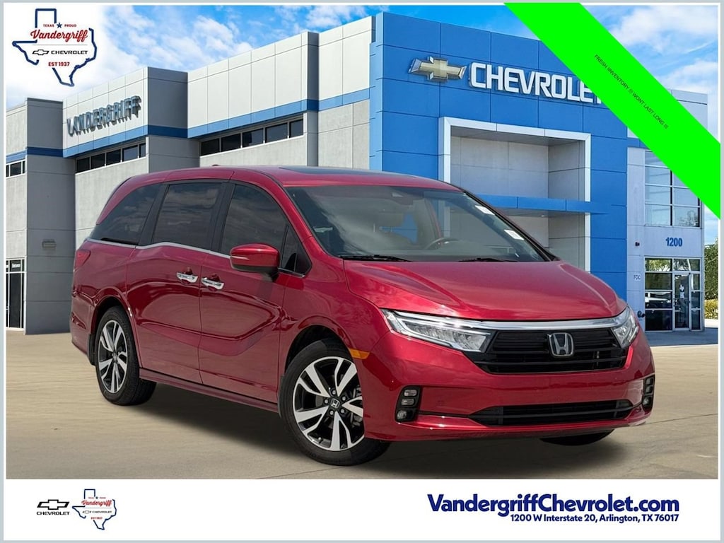 Used 2024 Honda Odyssey Touring Van