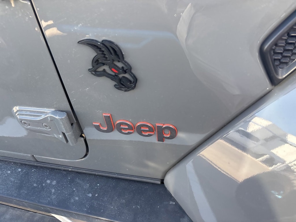 Used 2021 Jeep Gladiator Mojave 4x4 Truck Crew Cab