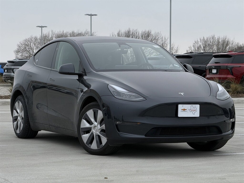 Used 2024 Tesla Model Y Long Range SUV
