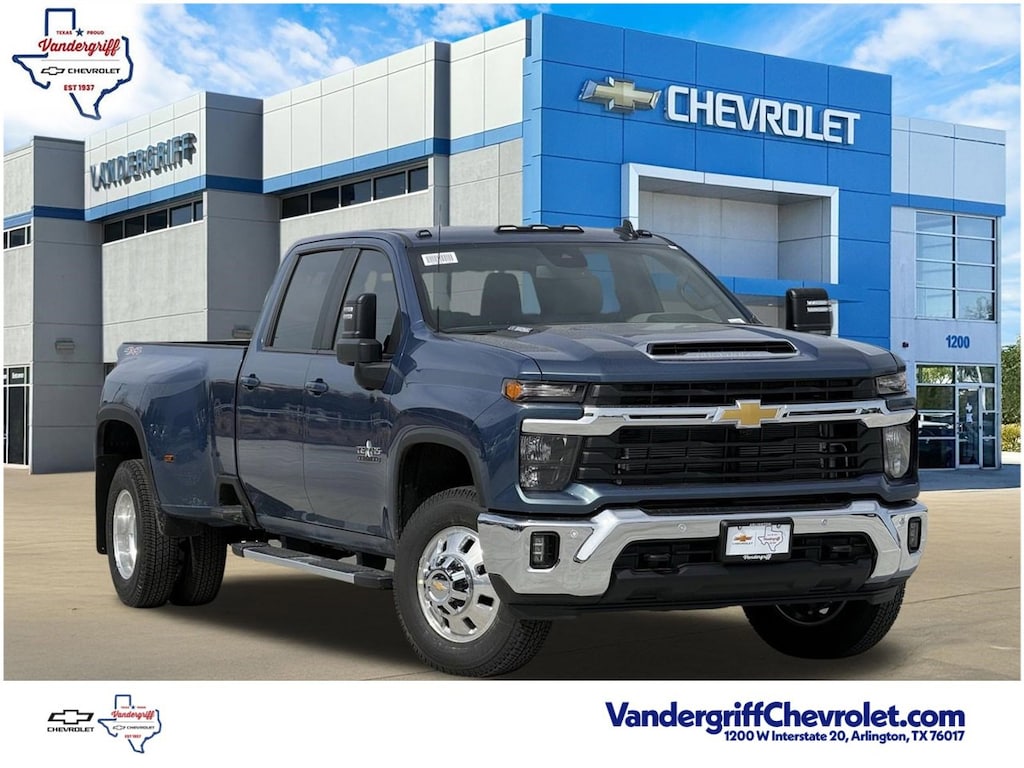 New 2026 Chevrolet Silverado 3500 HD LT DRW Truck Crew Cab