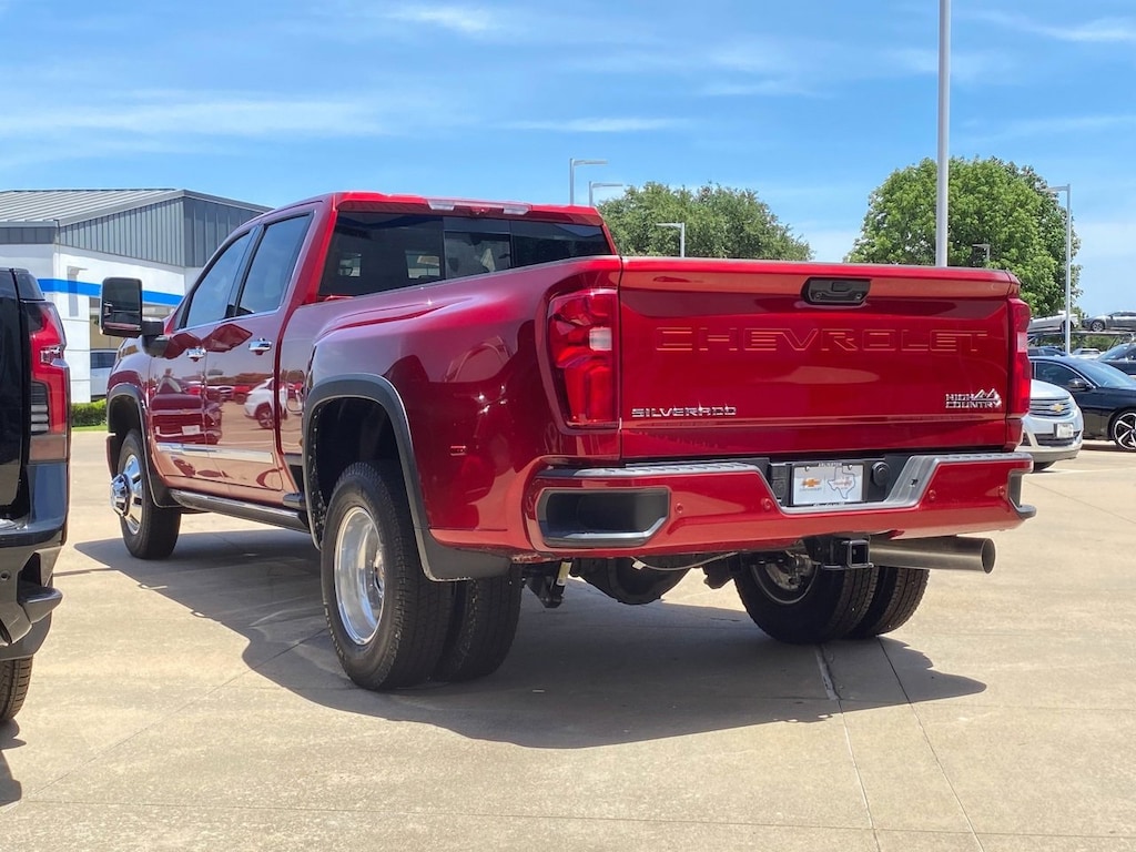 New 2025 Chevrolet Silverado 3500 HD High Country DRW Truck Crew Cab