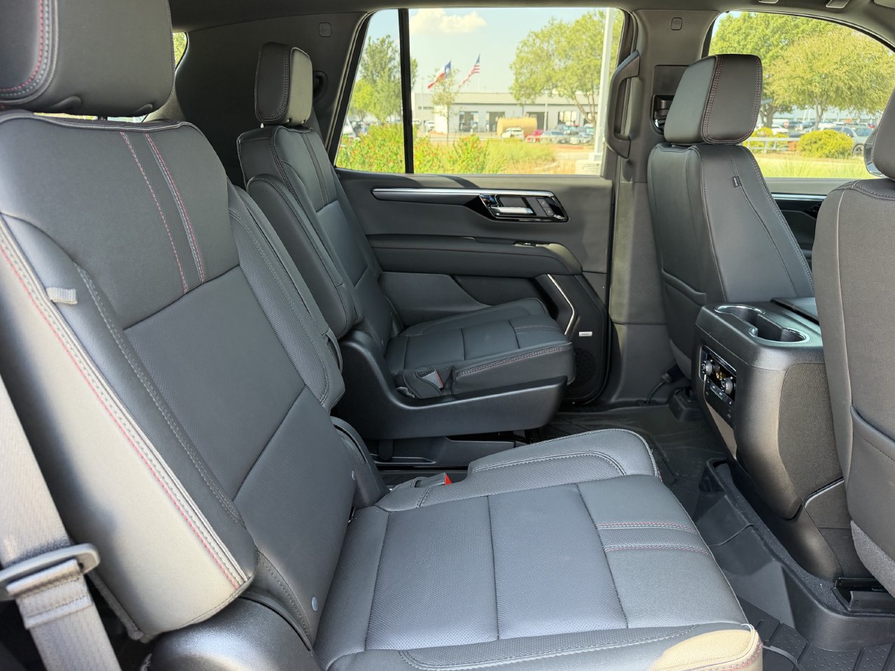 2026 Chevrolet Tahoe RST - Photo 27