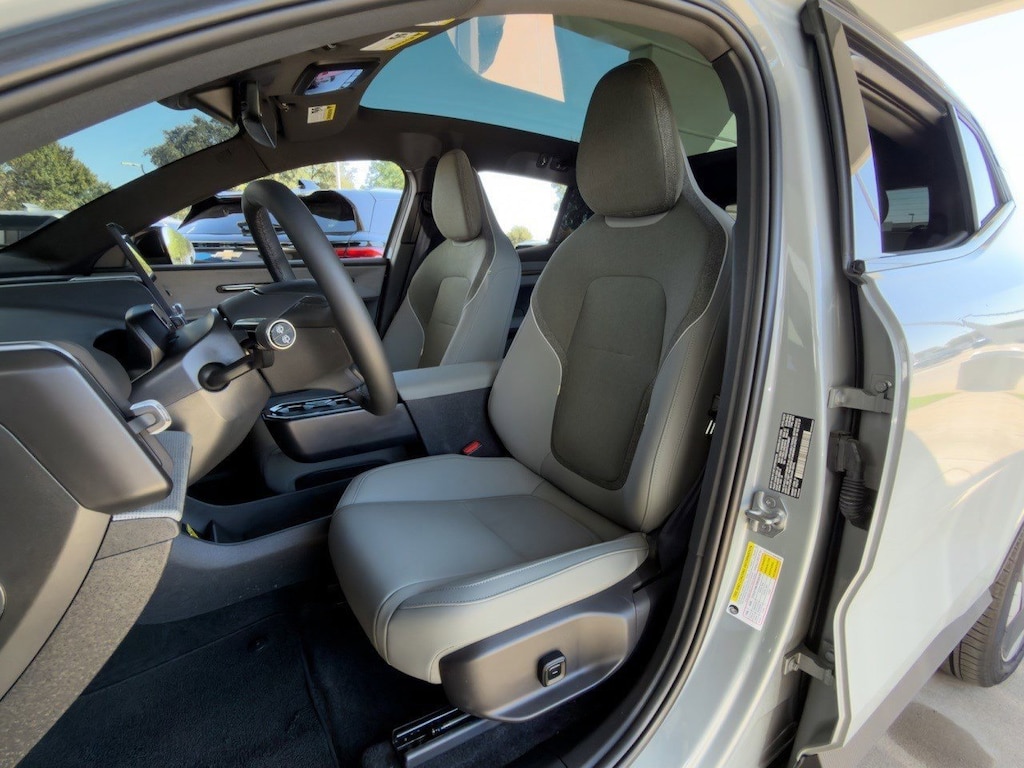 Used 2025 Volvo EX30 Plus SUV