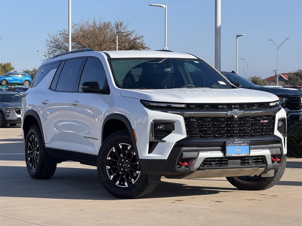 Used 2024 Chevrolet Traverse Z71 SUV