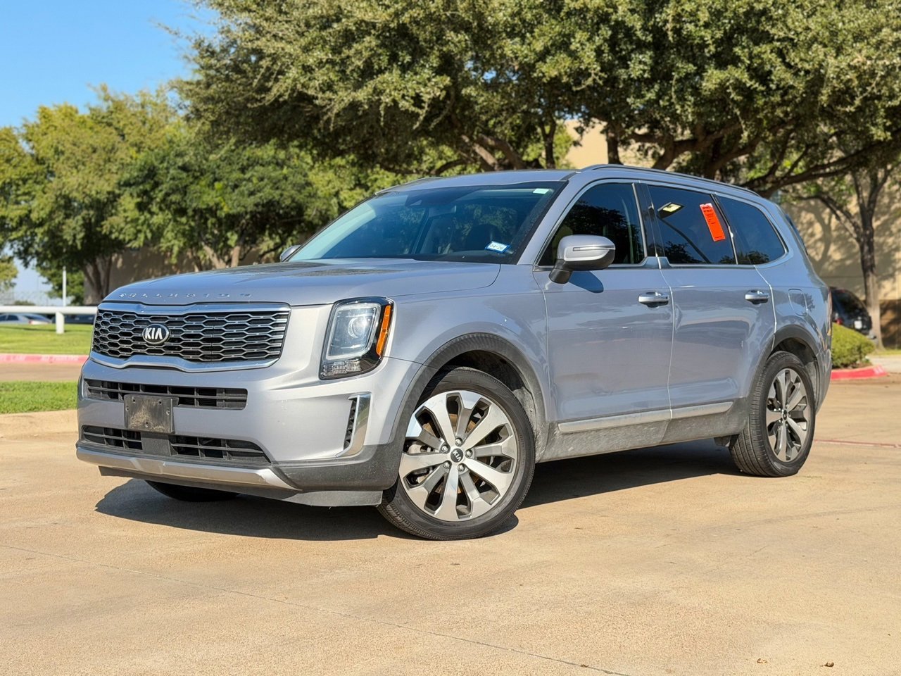 2020 Kia Telluride S photo 3