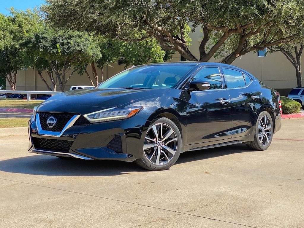 Used 2023 Nissan Maxima SV Sedan