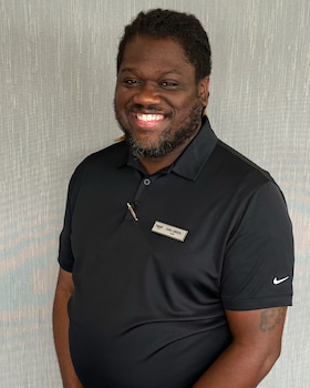 Staff member Earl Green from ID_2b87be861797
