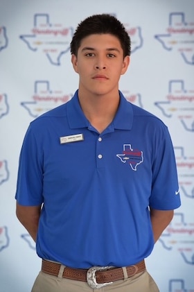 Staff member Victor Salazar from ID_2b87be861797