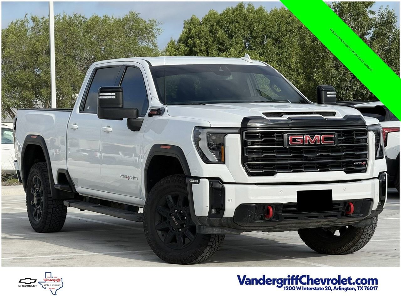 2025 GMC Sierra 2500HD AT4 - Photo 2