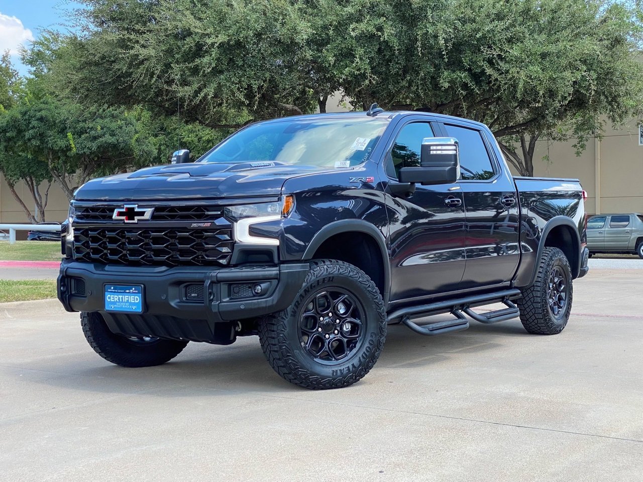 2024 Chevrolet Silverado 1500 ZR2 photo 3