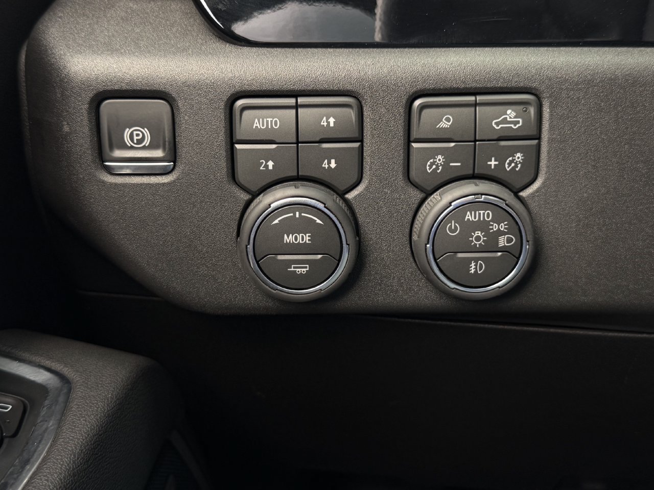 2026 Chevrolet Silverado 2500HD LTZ - Photo 21