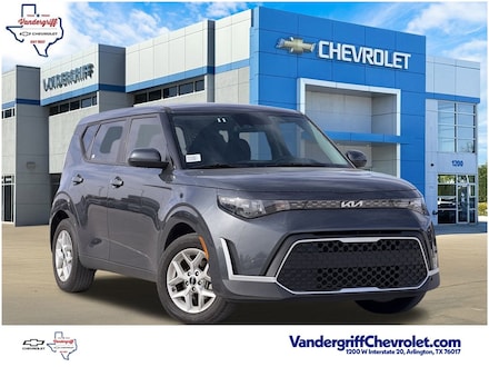 2024 Kia Soul LX Hatchback