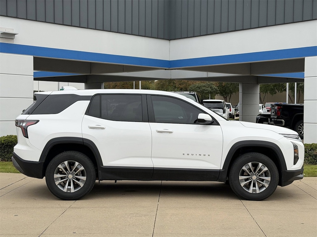 Used 2025 Chevrolet Equinox LT SUV
