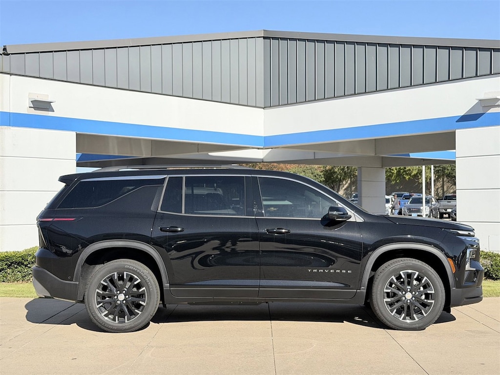 New 2026 Chevrolet Traverse LT SUV
