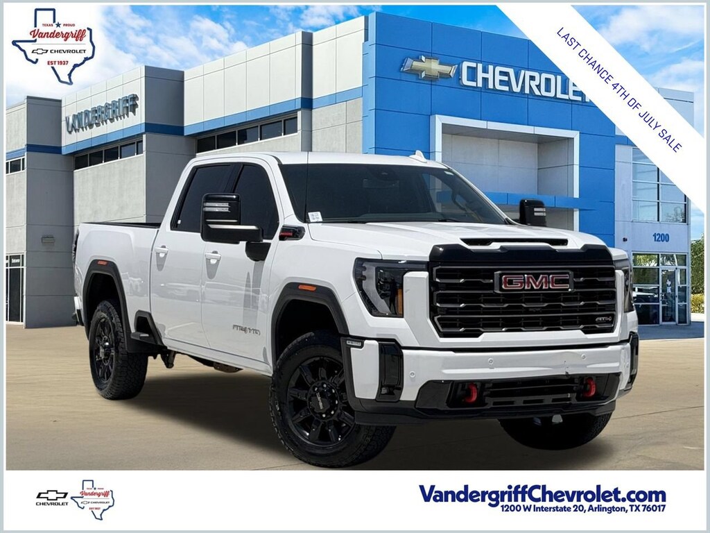 Used 2025 GMC Sierra 2500 HD AT4 Truck Crew Cab