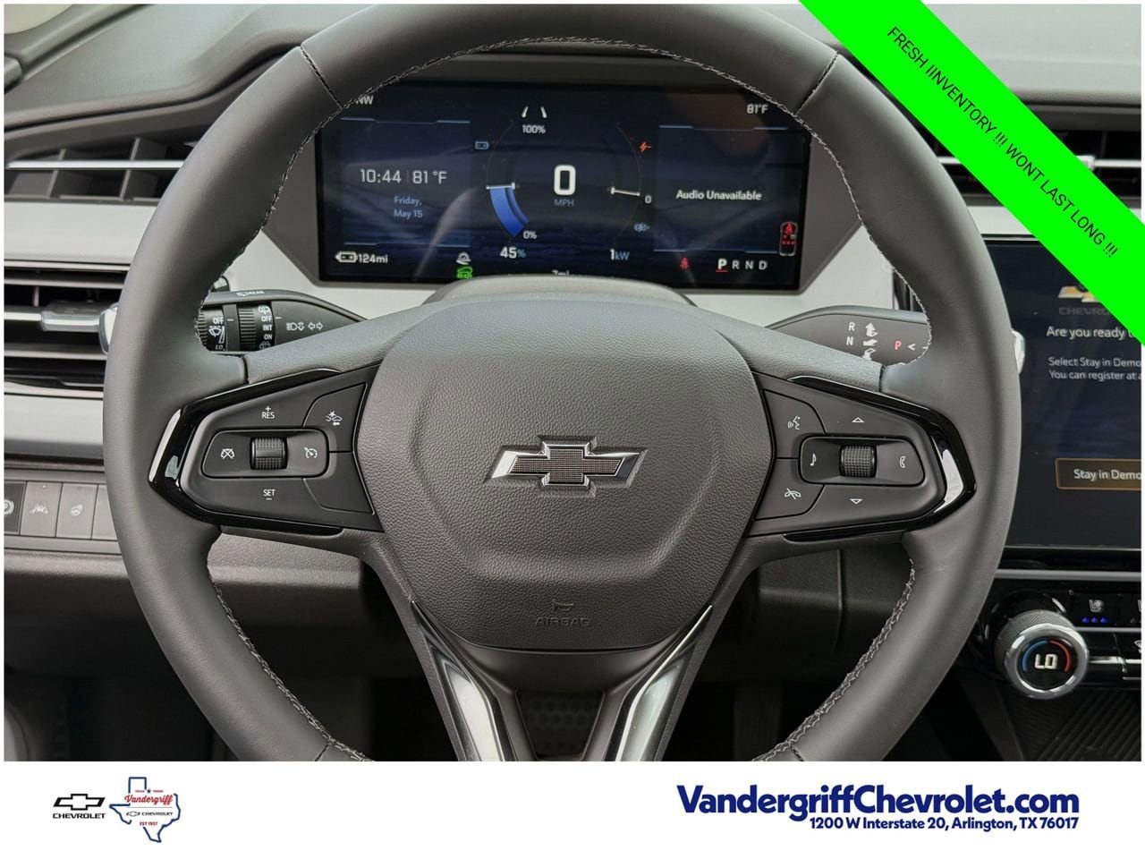 2027 Chevrolet Bolt RS - Photo 11
