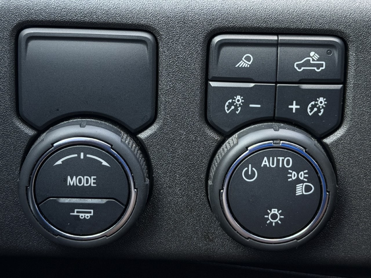 2024 Chevrolet Silverado 1500 LT - Photo 20
