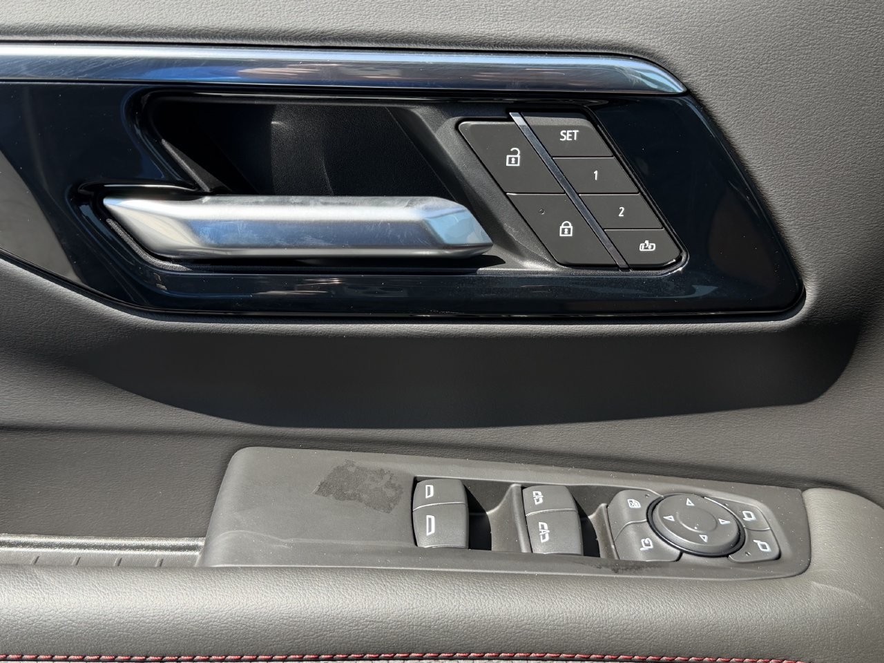 2026 Chevrolet Tahoe RST - Photo 21