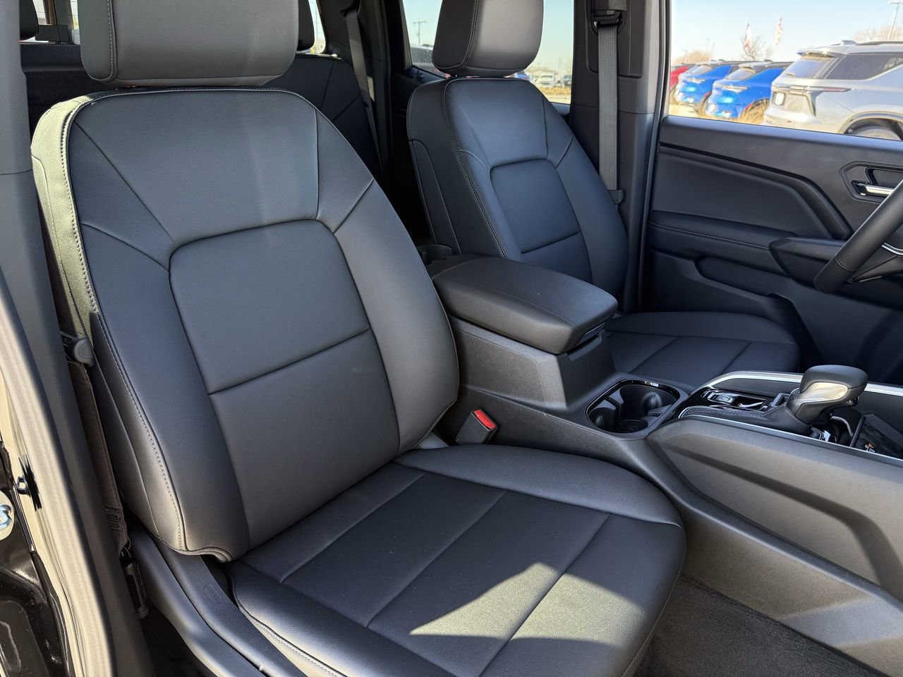 2026 Chevrolet Colorado LT - Photo 25