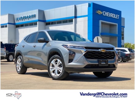 2024 Chevrolet Trax LS SUV
