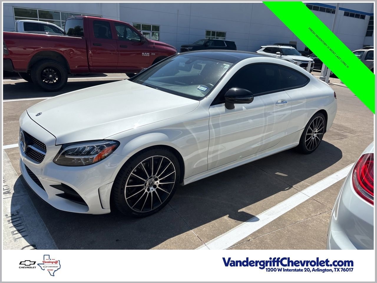 2019 Mercedes-Benz C-Class C300's photo