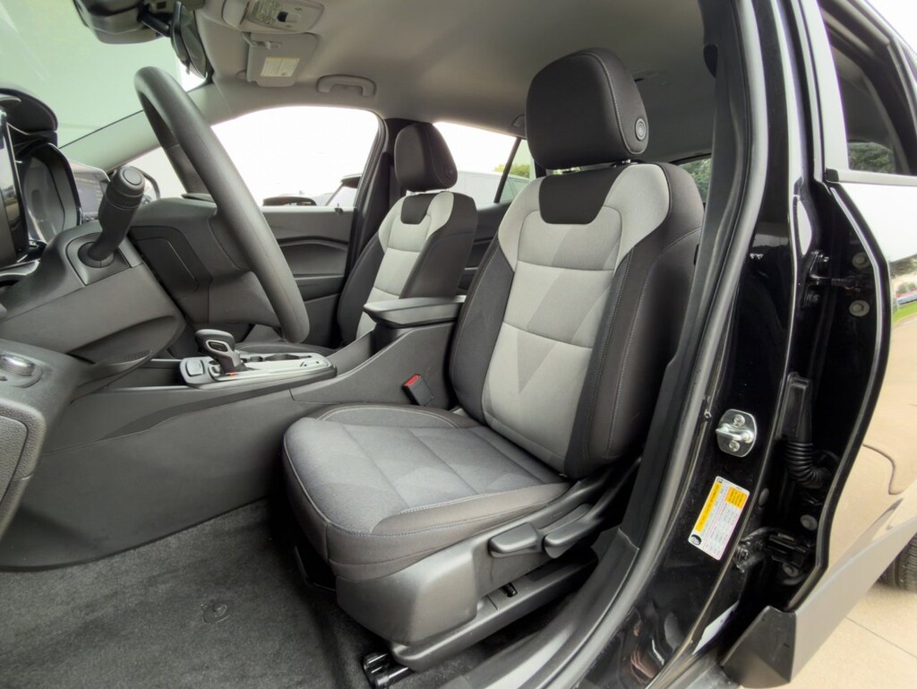 Certified 2025 Chevrolet Trax LS SUV