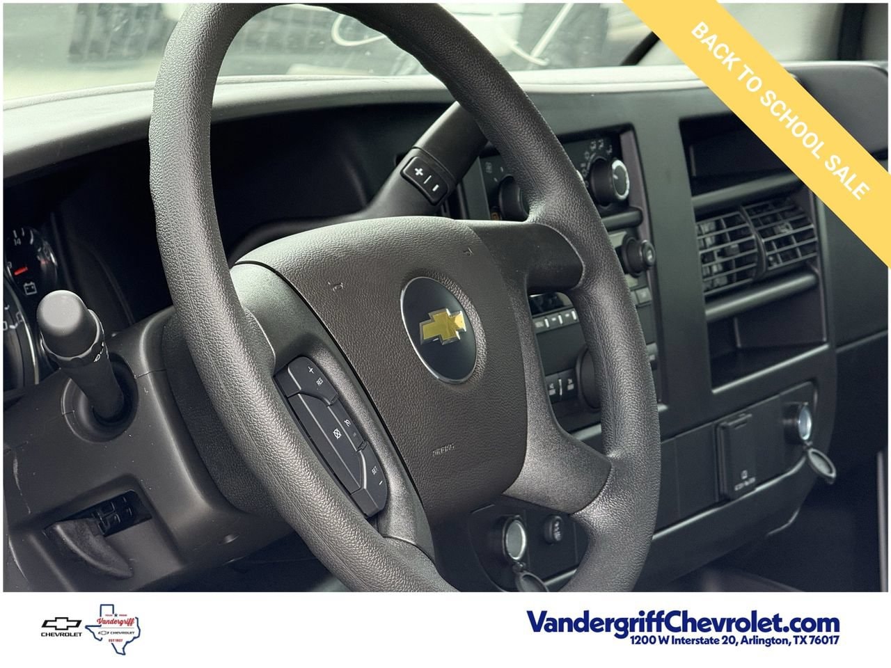 2026 Chevrolet Express Cargo Work Van - Photo 9