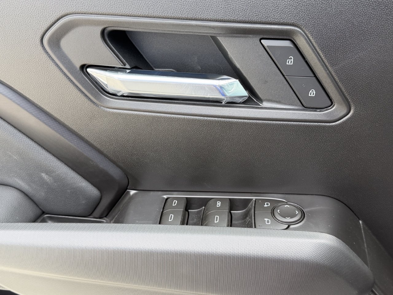 2026 Chevrolet Colorado LT - Photo 20