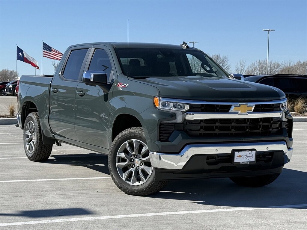 New 2026 Chevrolet Silverado 1500 LT Truck Crew Cab