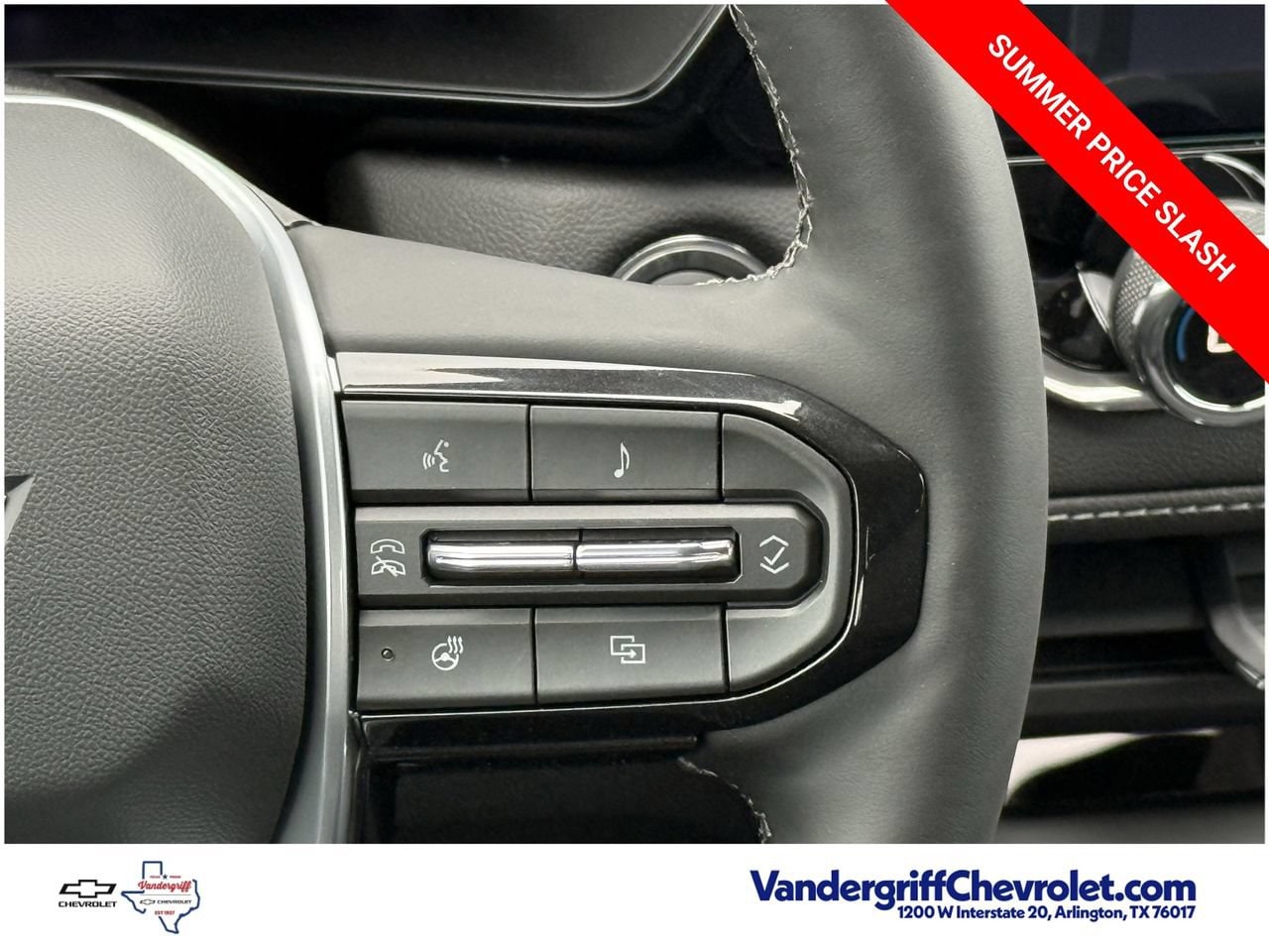 2026 Chevrolet Colorado LT - Photo 13