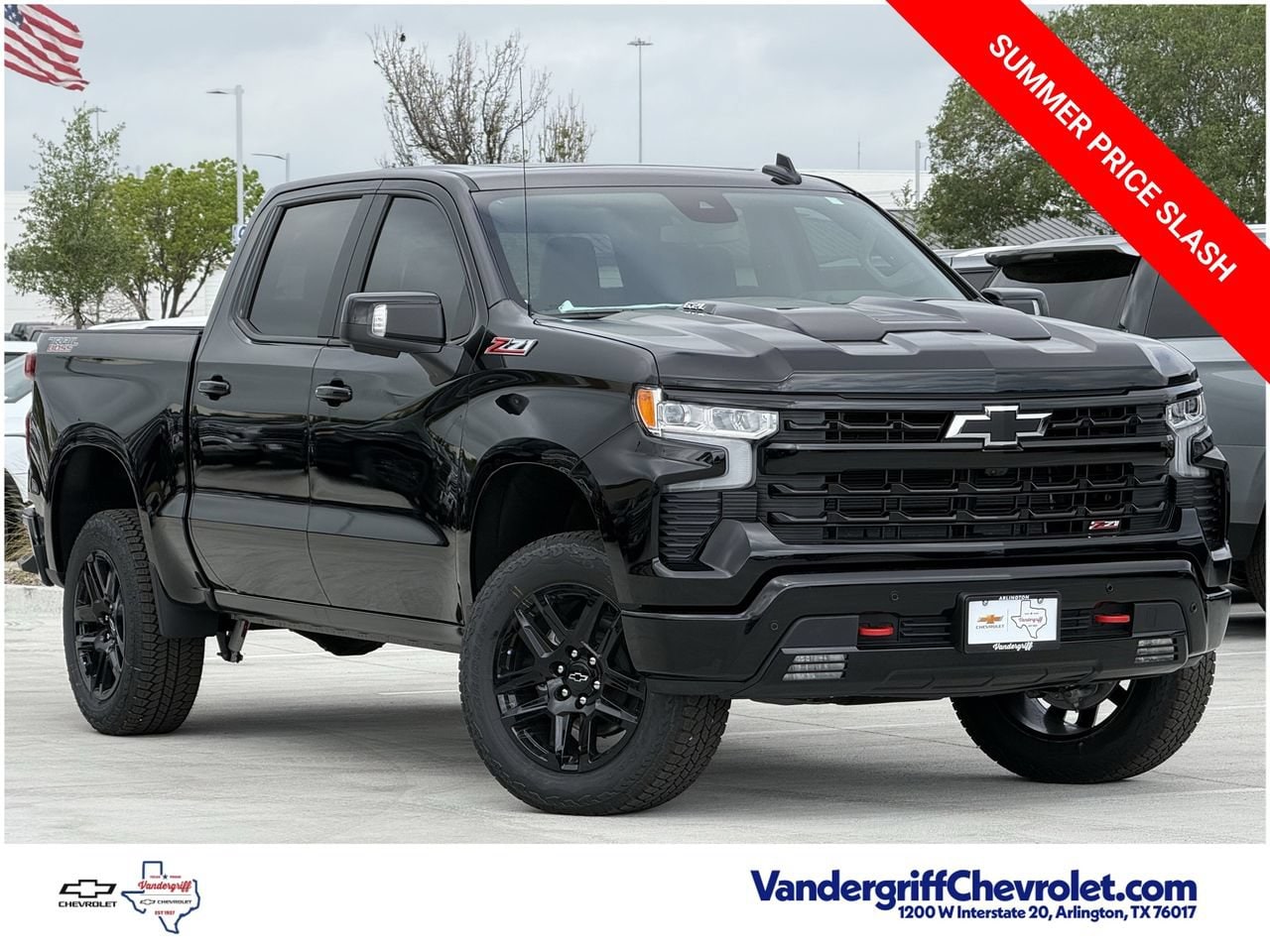 2026 Chevrolet Silverado 1500 LT Trail Boss - Photo 2
