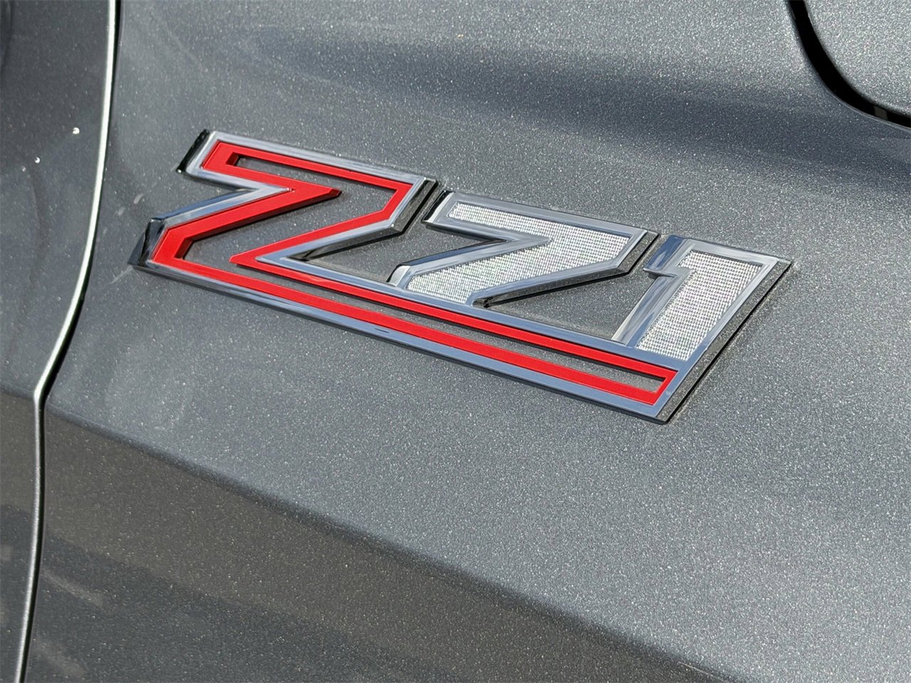 2024 Chevrolet Tahoe Z71 photo 2