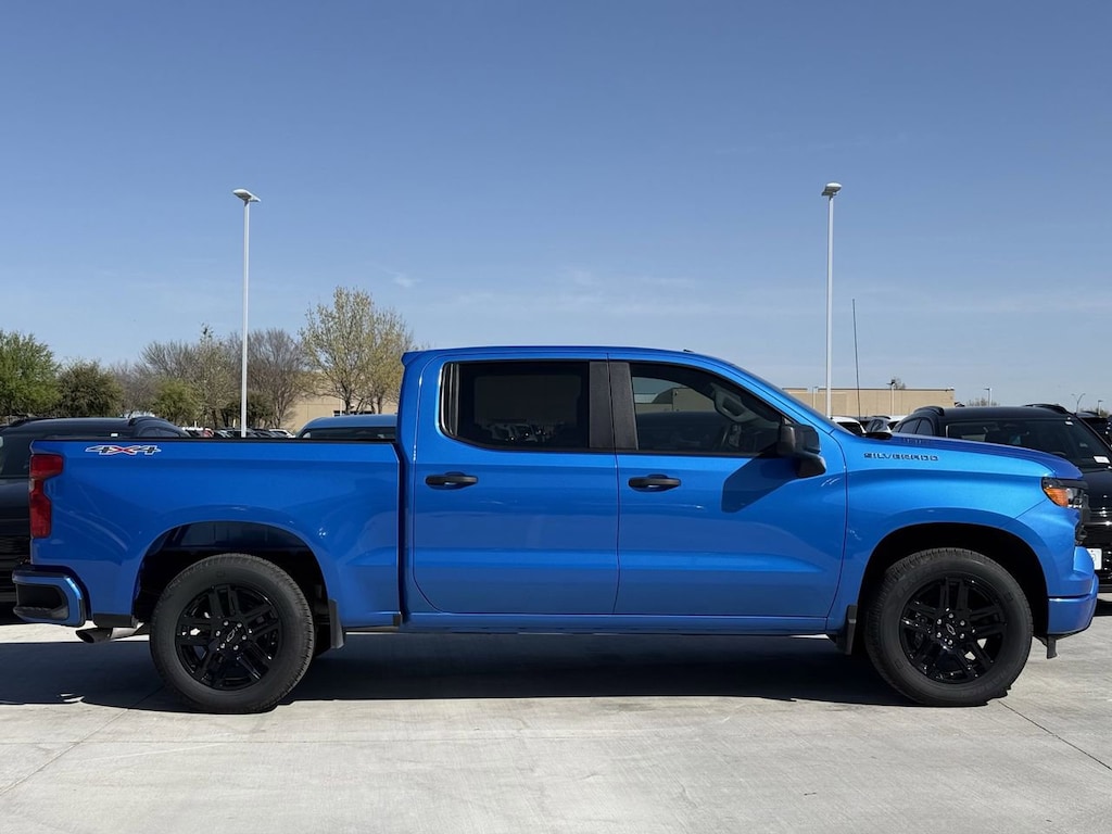 New 2026 Chevrolet Silverado 1500 Custom Truck Crew Cab