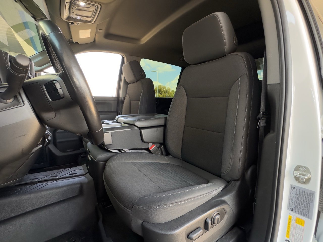 2022 Chevrolet Silverado 3500HD LT photo 4