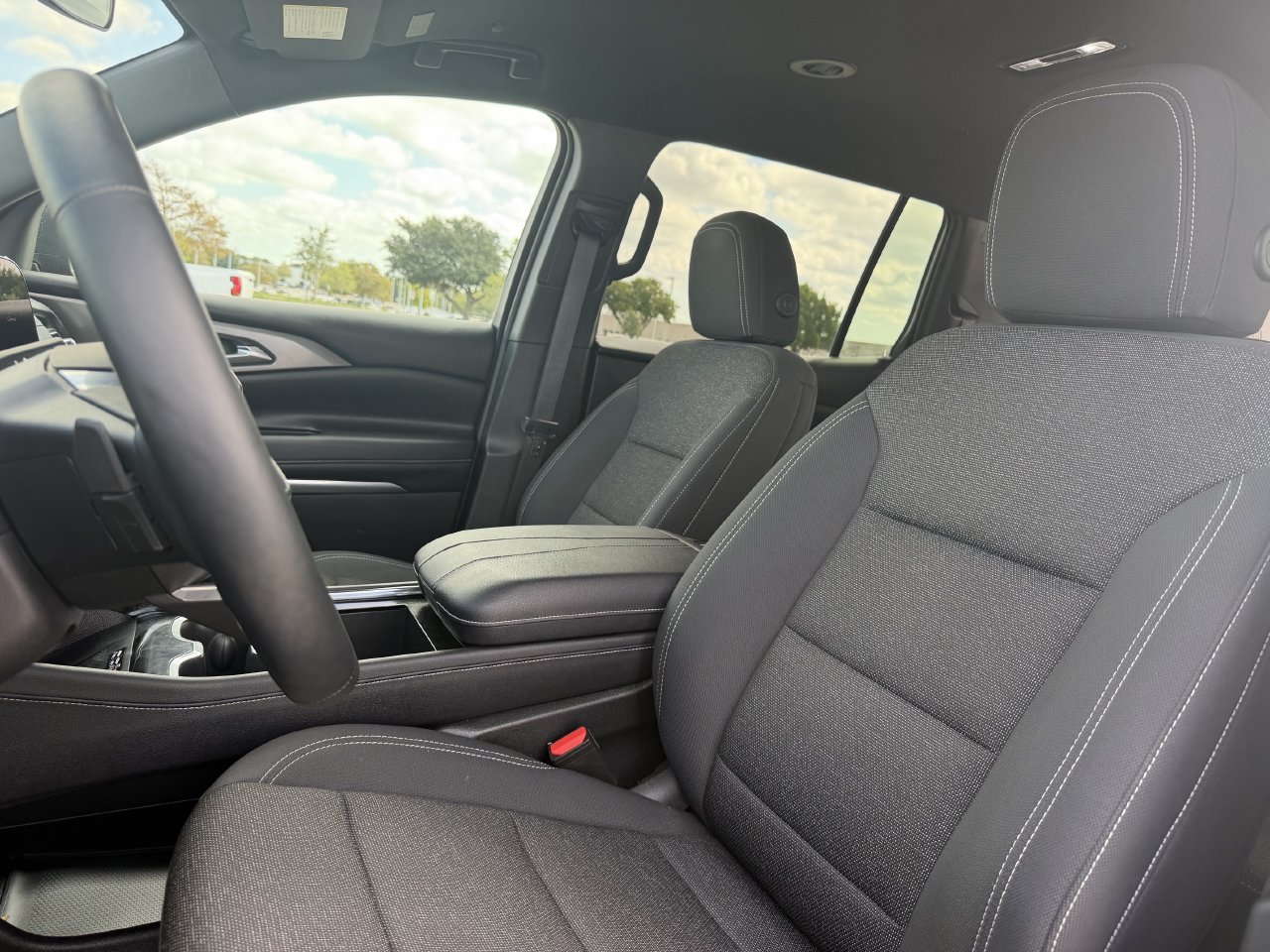 2026 Chevrolet Traverse LT - Photo 24