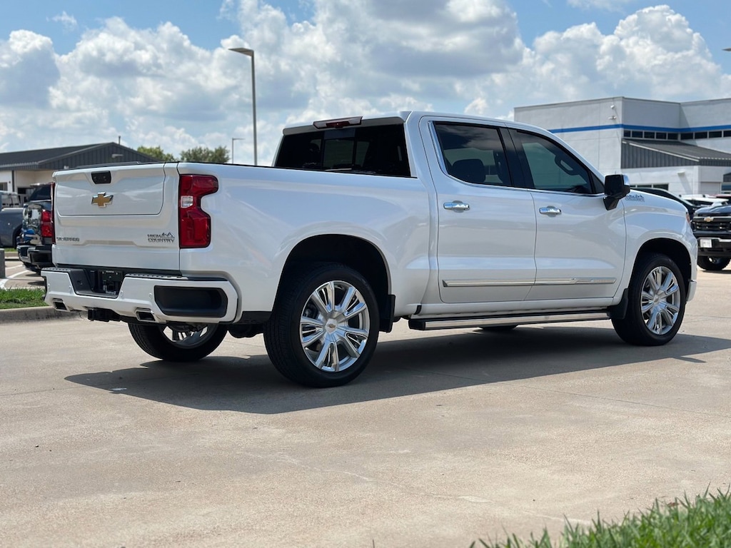 Certified 2025 Chevrolet Silverado 1500 High Country Truck Crew Cab