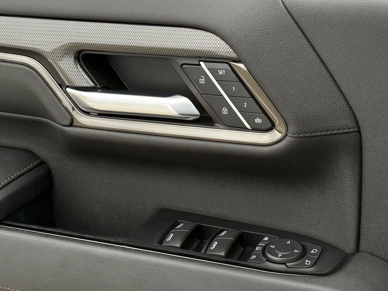 2024 GMC Sierra 2500HD AT4 - Photo 20