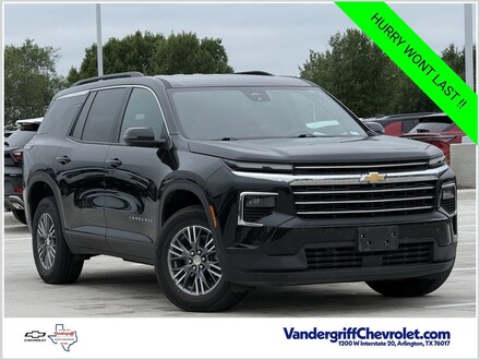 2025 Chevrolet Traverse LT SUV